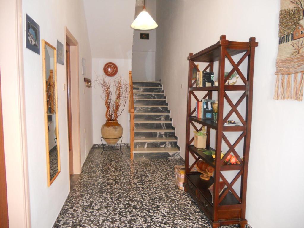 Pansion Kaloyiannis Hotel Patitíri Kültér fotó