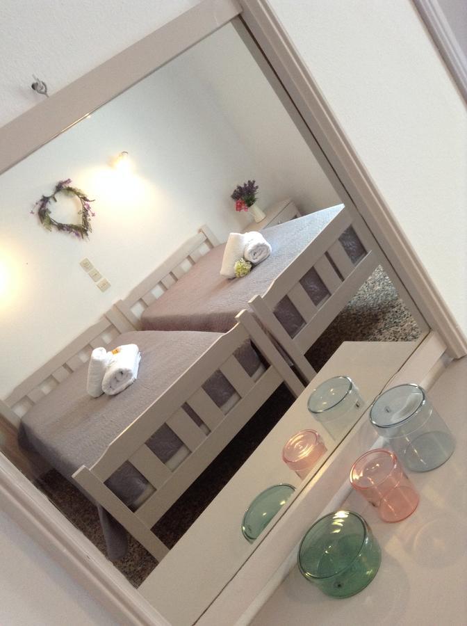 Pansion Kaloyiannis Hotel Patitíri Kültér fotó